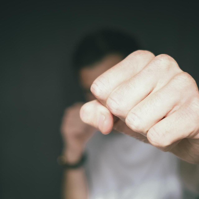 ¿Busca defensa para un delito de lesiones?