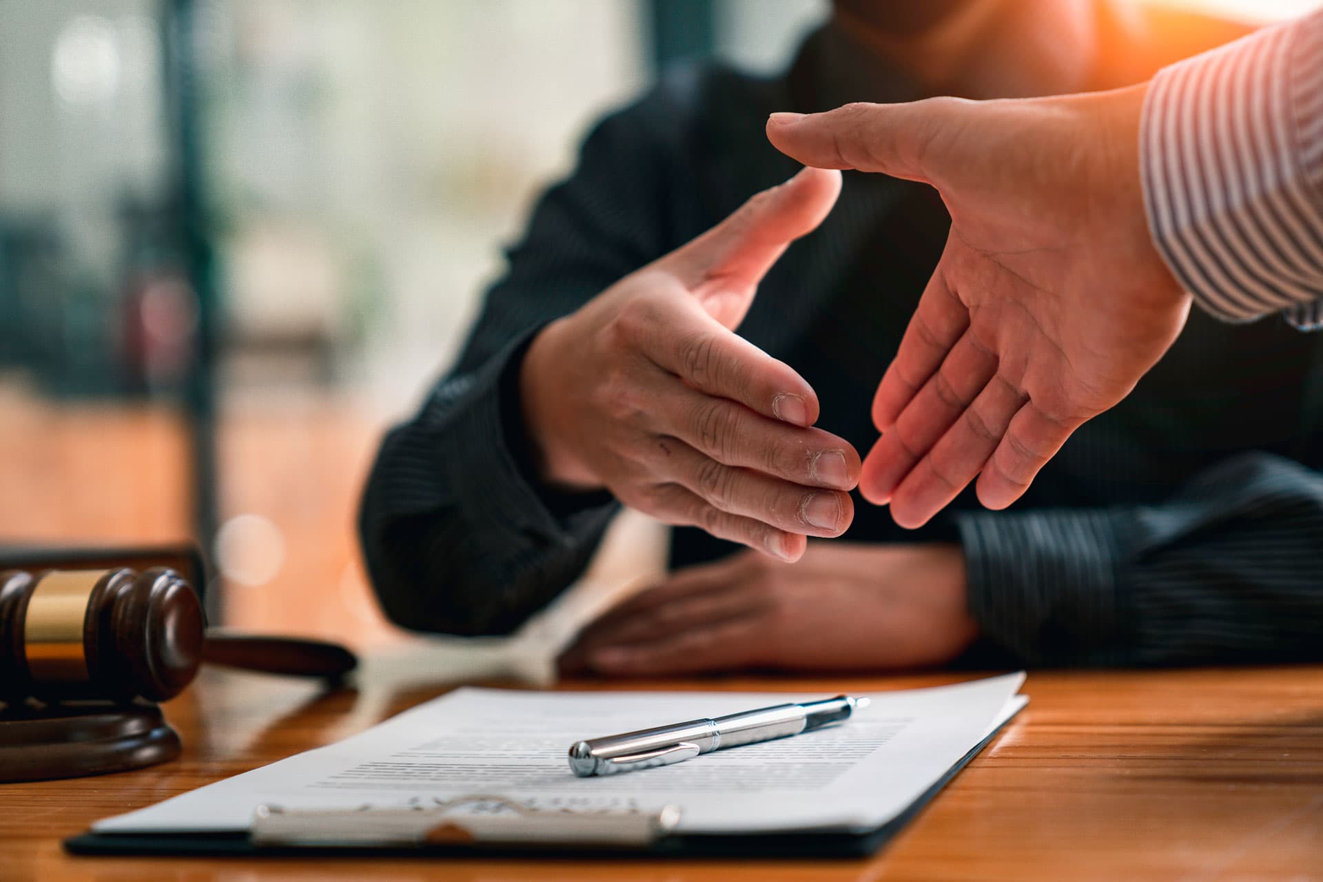 Contratar abogado en Pontevedra